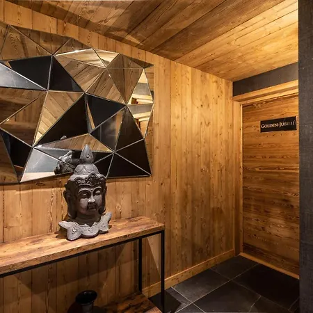 Golden Jubilee By Les Etincelles * Val Thorens