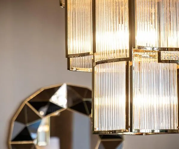 Golden Jubilee By Les Etincelles * Val Thorens