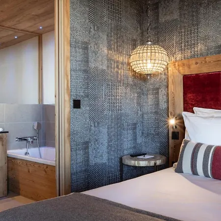 木屋 Golden Jubilee By Les Etincelles *