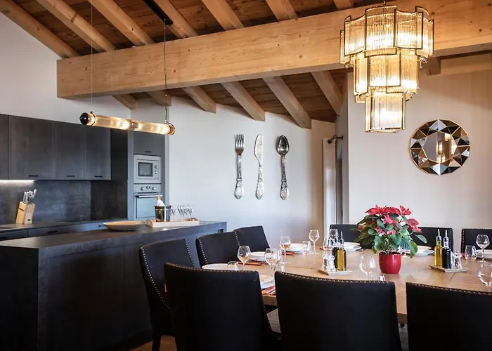 Chalet Golden Jubilee By Les Etincelles