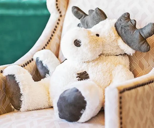 Golden Jubilee By Les Etincelles *