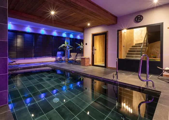 Chalet Golden Jubilee By Les Etincelles *